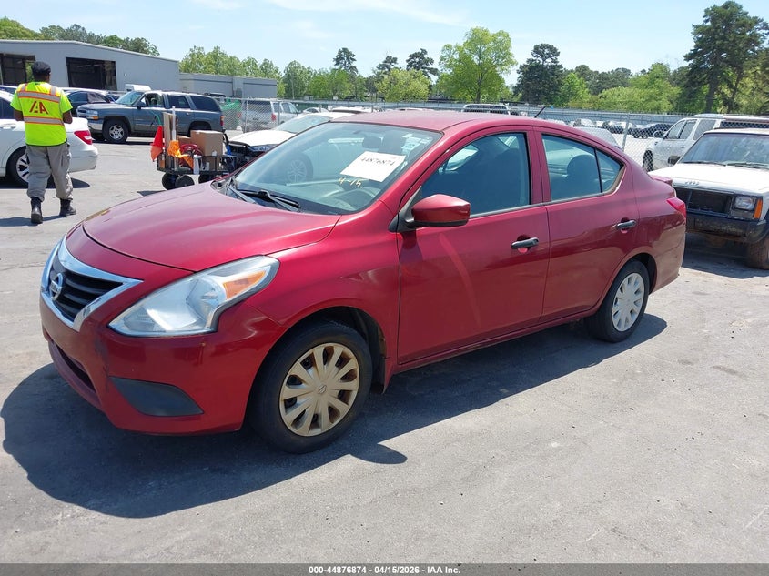 2017 Nissan Versa 1.6 S+