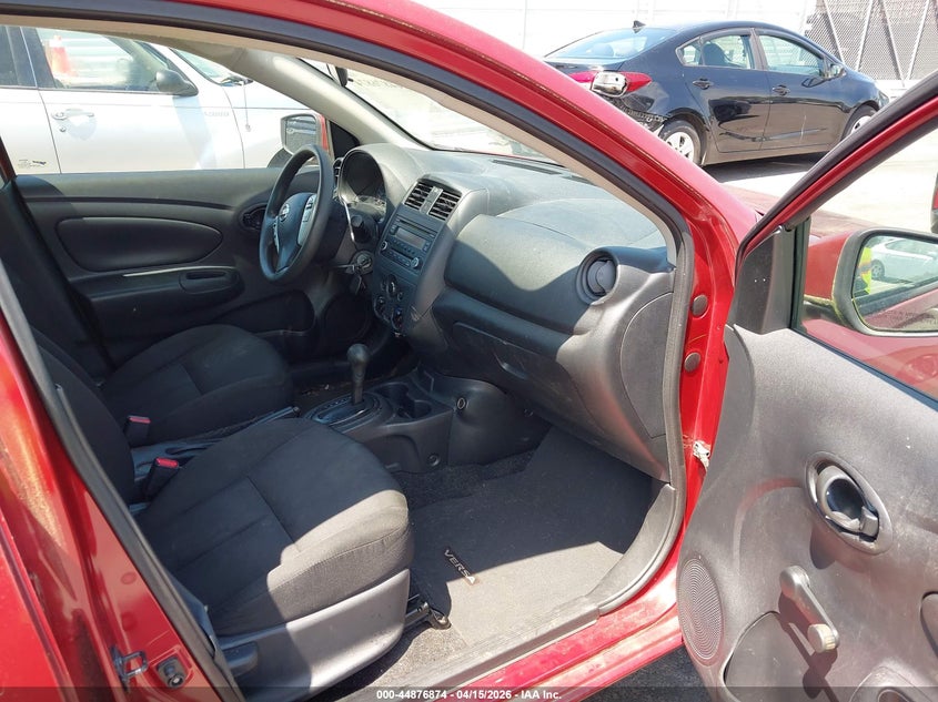 2017 Nissan Versa 1.6 S+