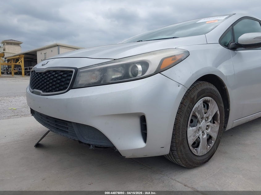 2018 Kia Forte Lx VIN: KNAFK5A85J5774011 Lot: 44876893