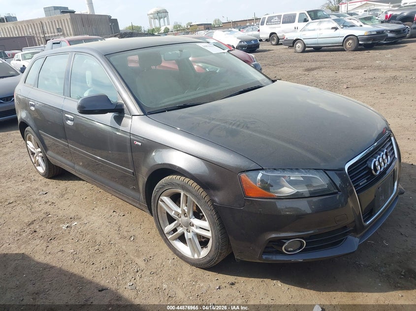 2011 Audi A3 2.0T Premium VIN: WAUMFAFM7BA090399 Lot: 44876965