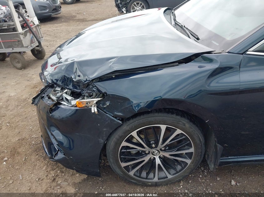 2020 Toyota Camry Se VIN: 4T1G11AK8LU906990 Lot: 44877037