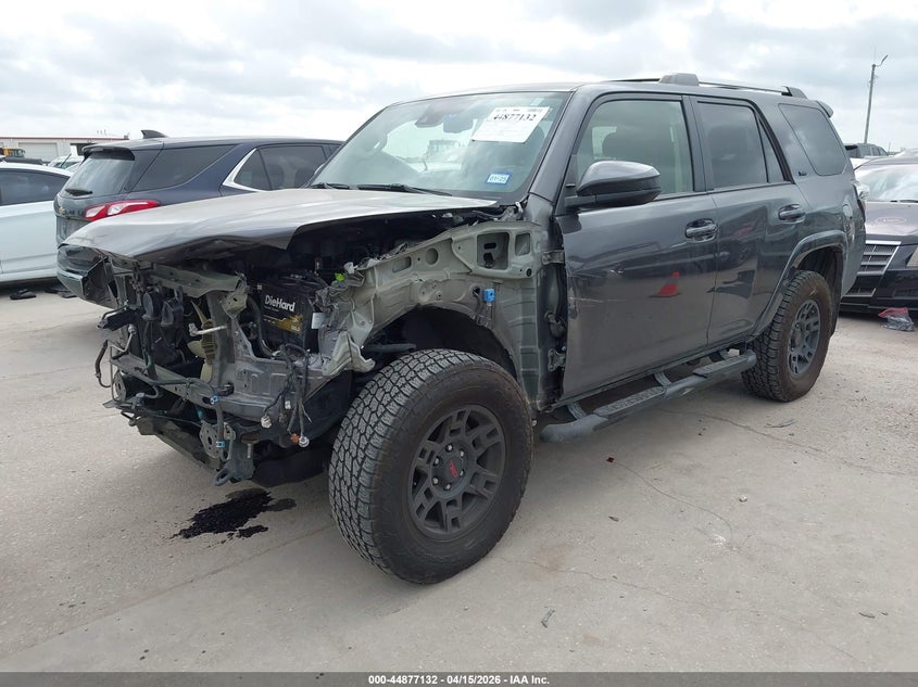 2021 Toyota 4runner Sr5 JTEMU5JR9M5874383 photo 1