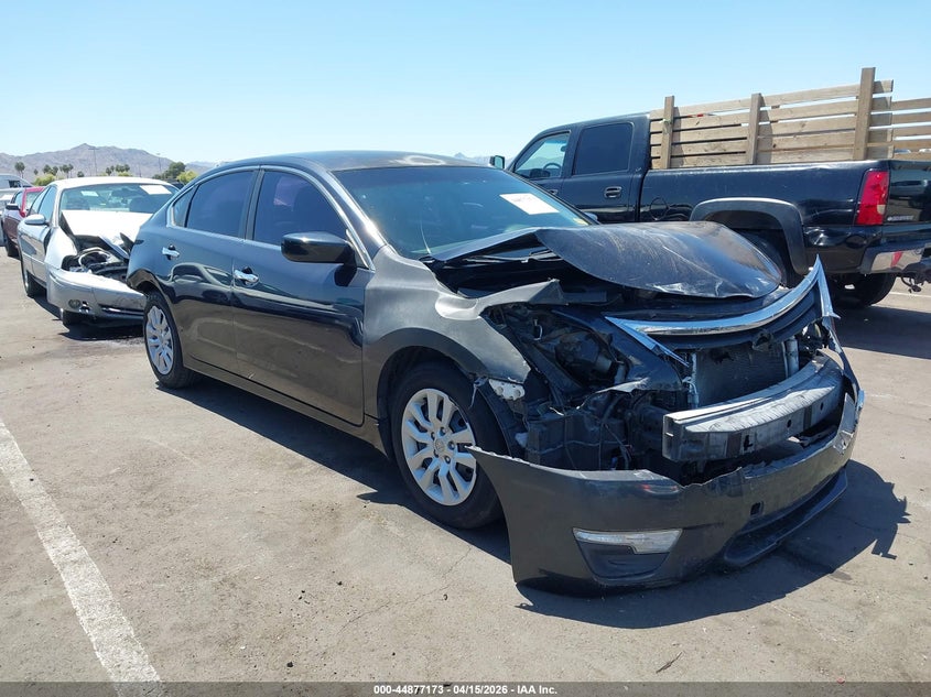2015 Nissan Altima 2.5 S VIN: 1N4AL3AP4FC221591 Lot: 44877173
