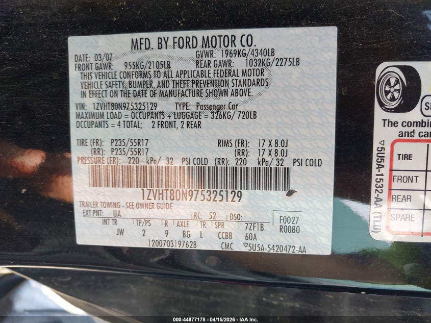 2007 Ford Mustang V6 Deluxe/V6 Premium VIN: 1ZVHT80N975325129 Lot: 44877178