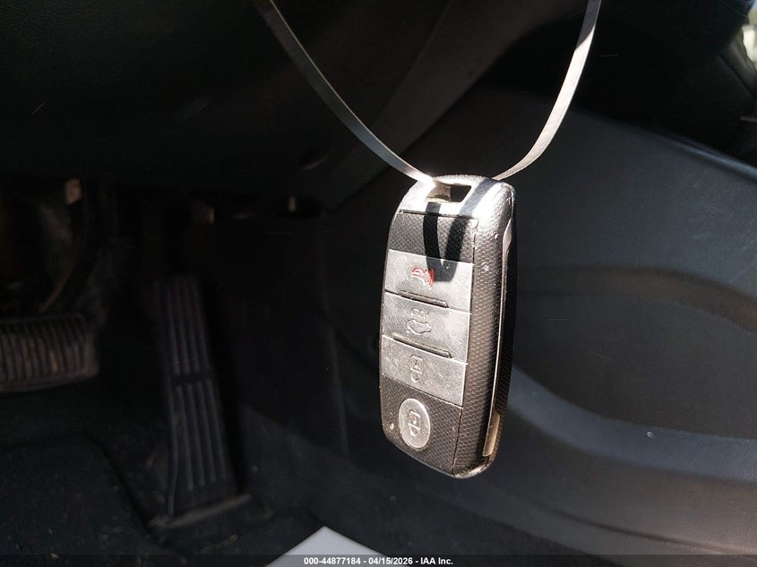 2017 Kia Forte S VIN: 3KPFL4A7XHE091575 Lot: 44877184