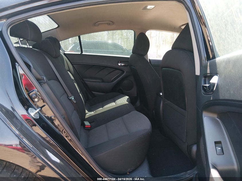 2017 Kia Forte S VIN: 3KPFL4A7XHE091575 Lot: 44877184