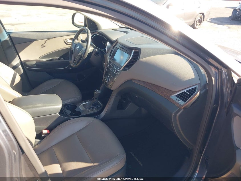 2017 Hyundai Santa Fe Limited Ultimate