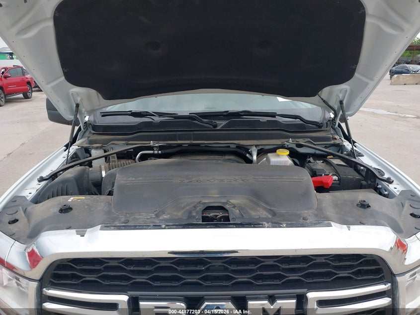 2024 Ram 2500 Tradesman 4X4 6'4 Box VIN: 3C6UR5CJ5RG390568 Lot: 44877203