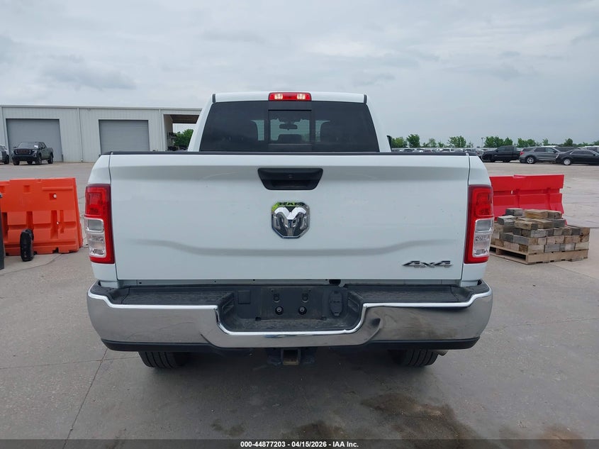 2024 Ram 2500 Tradesman 4X4 6'4 Box VIN: 3C6UR5CJ5RG390568 Lot: 44877203