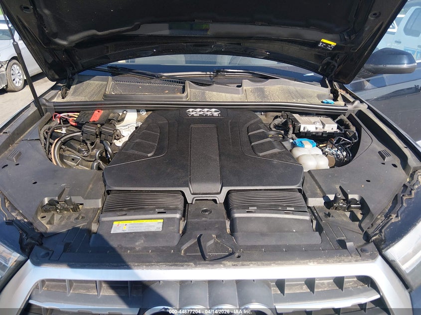 2017 Audi Q7 3.0T Premium VIN: WA1VAAF79HD027872 Lot: 44877204