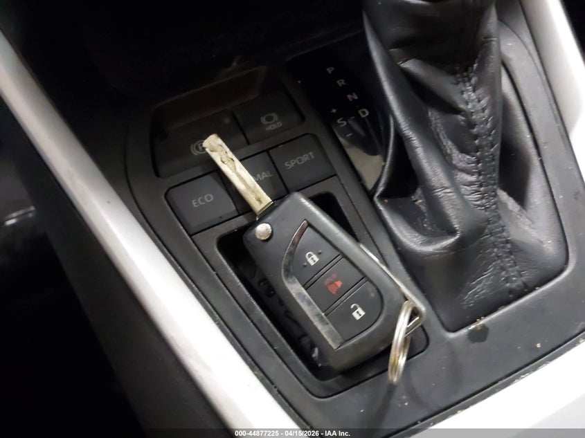 2020 Toyota Rav4 Le VIN: 2T3H1RFV8LC063873 Lot: 44877225