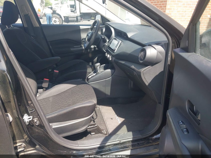 2021 Nissan Kicks S Xtronic Cvt