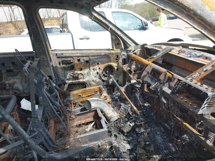 2004 Dodge Ram 3500 VIN: 00000000000003802 Lot: 44877319