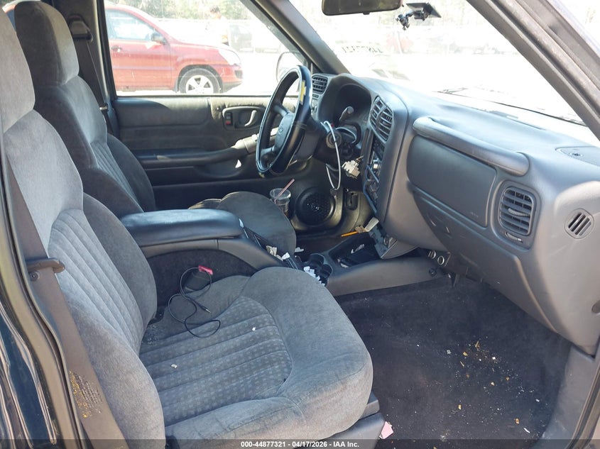 2002 Chevrolet Blazer Ls