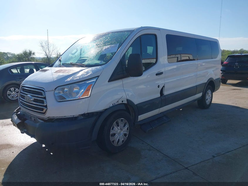 1FBZX2ZM9GKA50631 2016 Ford Transit-350 Xlt photo 1