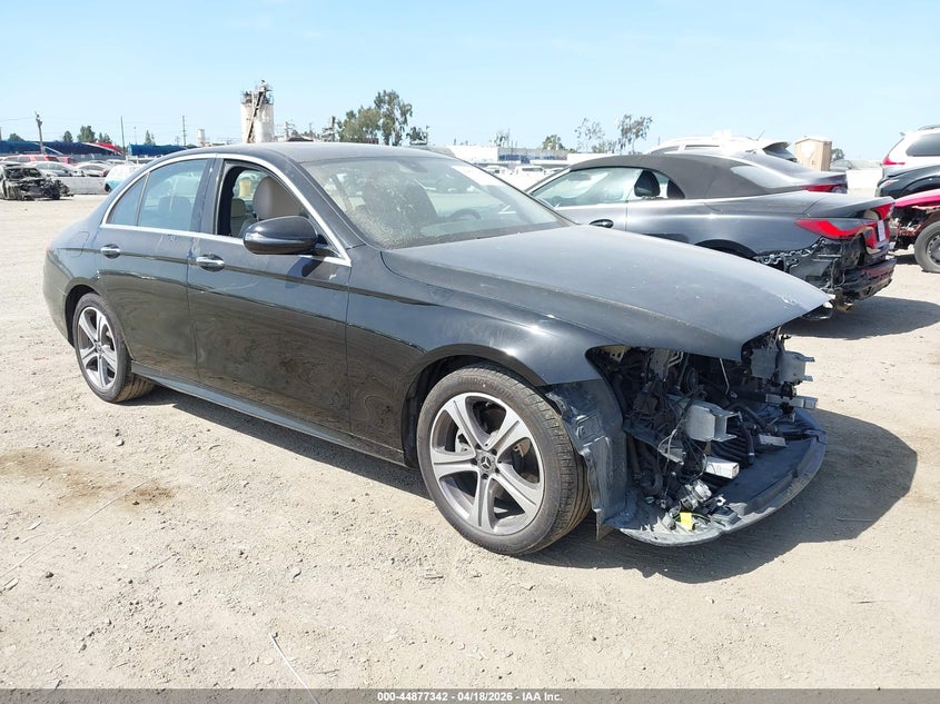 2019 Mercedes-Benz E 300