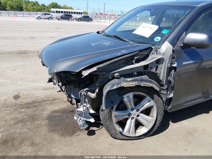 2008 Toyota Highlander Limited VIN: JTEDS42A682007782 Lot: 44877351
