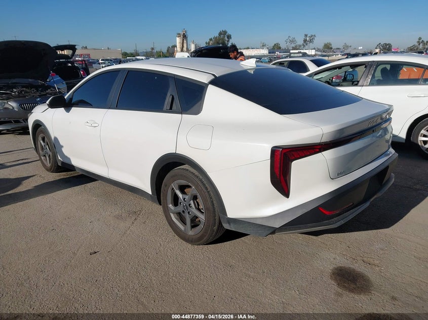Vin: 3kpft4de4se034029, lot: 45374690, kia k4 lxs 20253