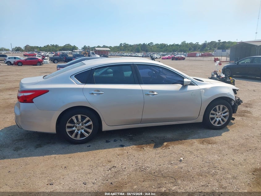 2017 Nissan Altima 2.5 S VIN: 1N4AL3AP8HN340588 Lot: 44877364