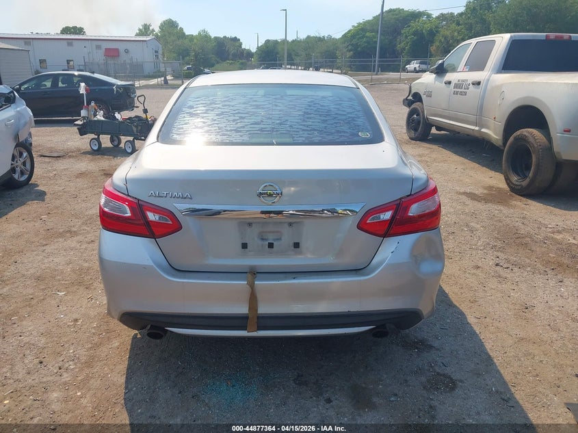 2017 Nissan Altima 2.5 S VIN: 1N4AL3AP8HN340588 Lot: 44877364
