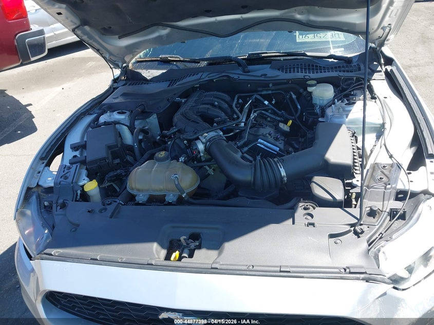 2015 Ford Mustang V6 VIN: 1FA6P8AM9F5373335 Lot: 44877398