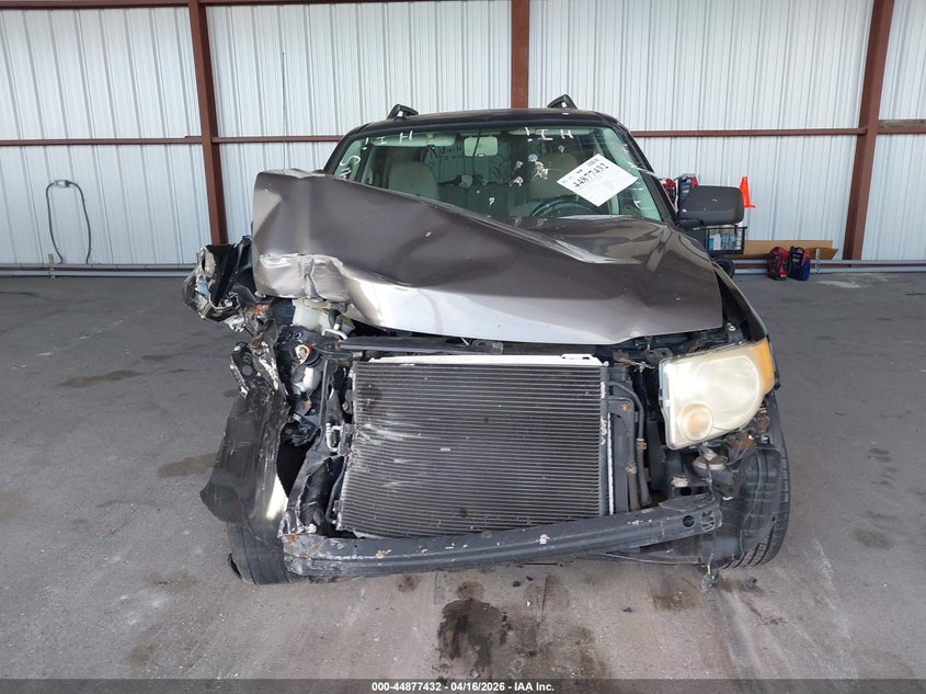 2012 Ford Escape 2.5 Xlt grey Lot 111044877432 Vin 1FMCU0D71CKA38981