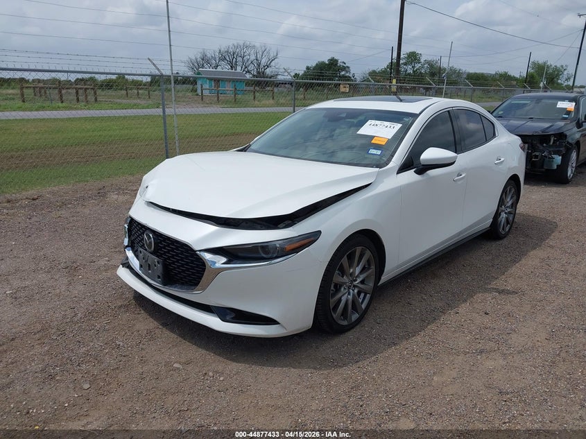 2021 Mazda Mazda3 Premium VIN: 3MZBPBDL0MM252688 Lot: 44877433