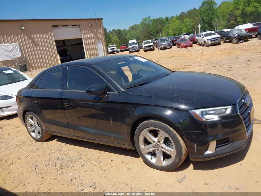 2017 Audi A3 2.0T Premium VIN: WAUAUGFF5H1074532 Lot: 44877504