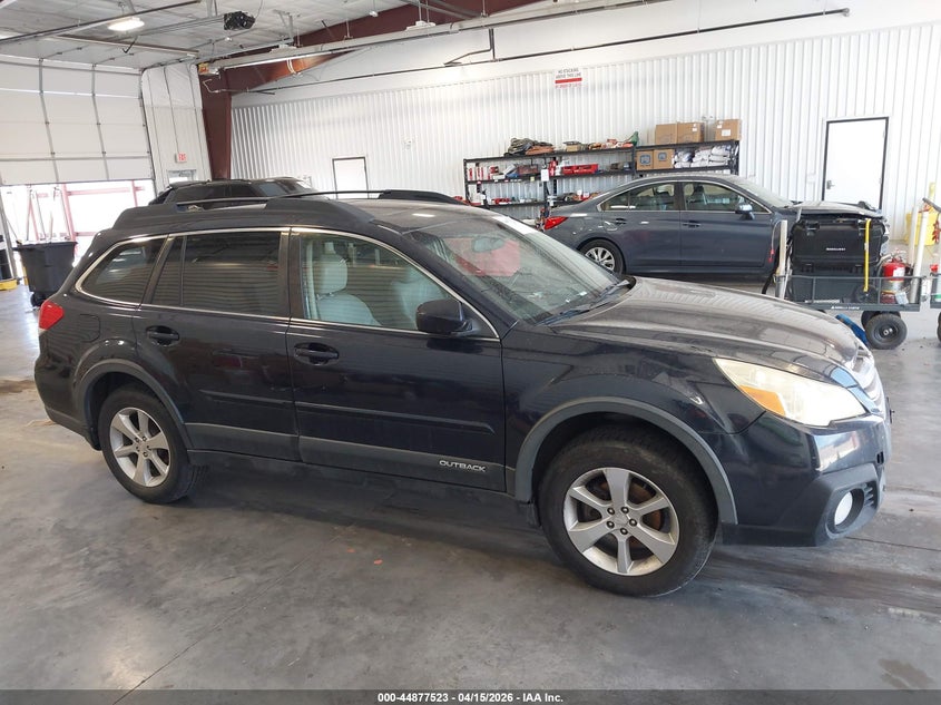 2014 Subaru Outback 2.5I Limited VIN: 4S4BRCLC8E3251985 Lot: 44877523