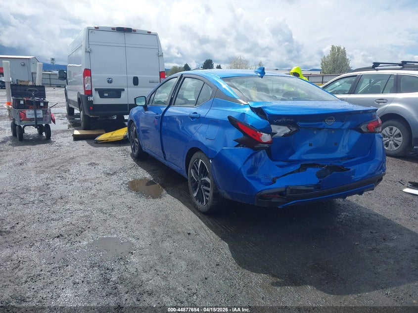 2024 Nissan Versa 1.6 Sr