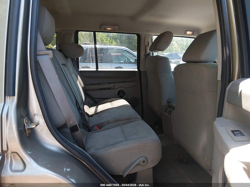 2006 Jeep Commander VIN: 1J8HG48K06C270924 Lot: 44877658