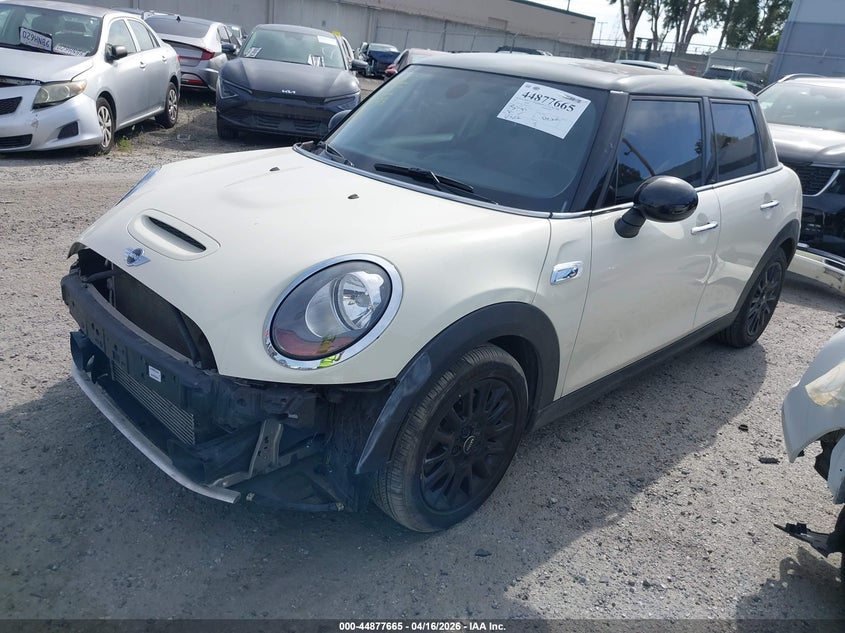 Vin: wmwxu3c37h2d33435, lot: 45374996, mini hardtop cooper s 20172