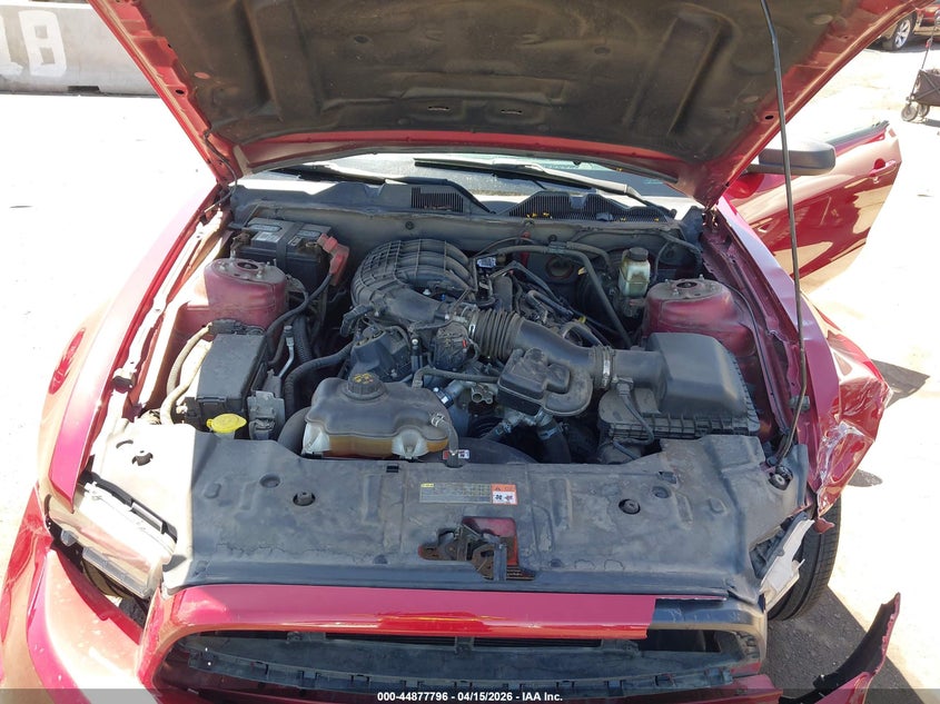 2014 Ford Mustang V6 VIN: 1ZVBP8AMXE5288816 Lot: 44877796