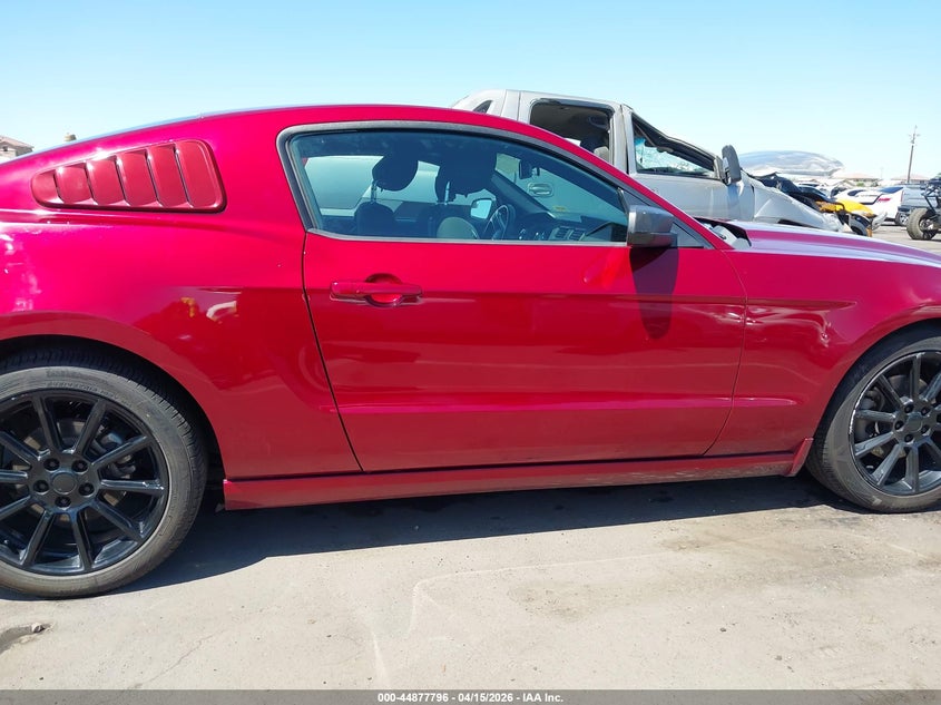 2014 Ford Mustang V6 VIN: 1ZVBP8AMXE5288816 Lot: 44877796