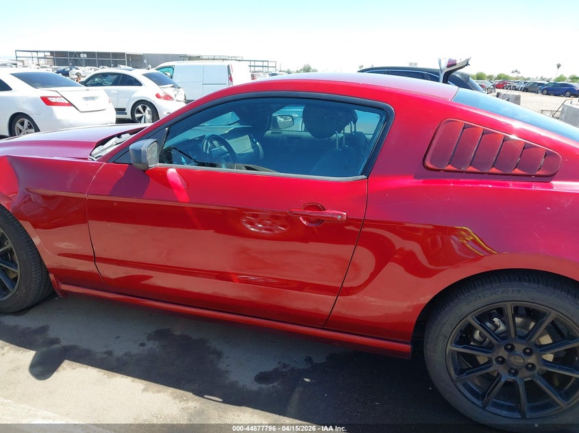2014 Ford Mustang V6 VIN: 1ZVBP8AMXE5288816 Lot: 44877796
