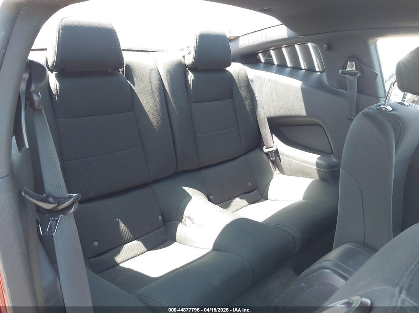 2014 Ford Mustang V6 VIN: 1ZVBP8AMXE5288816 Lot: 44877796