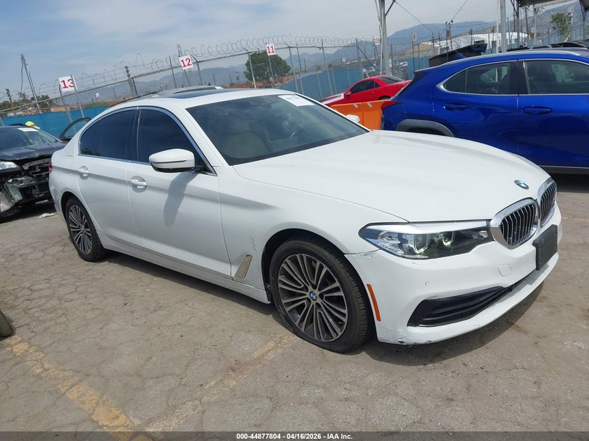 2019 BMW 530I