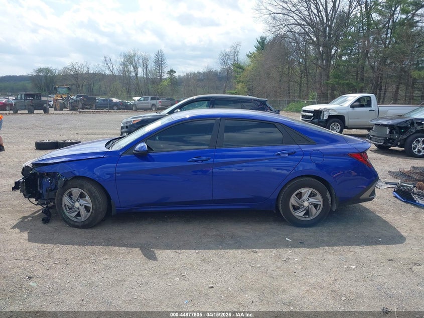 2024 Hyundai Elantra Se VIN: KMHLL4DG8RU824140 Lot: 44877805