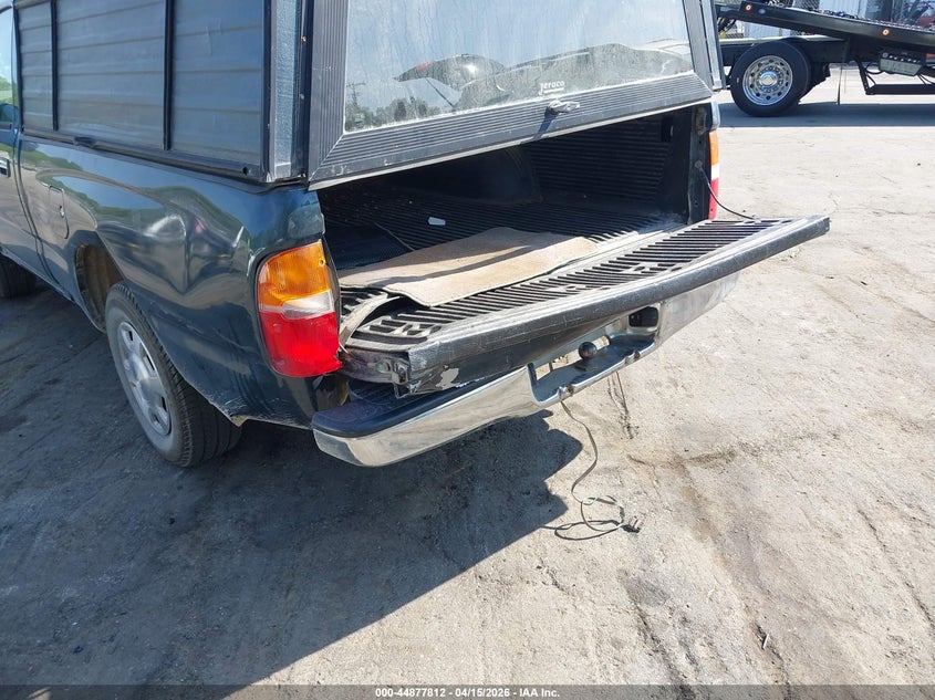 1997 Toyota Tacoma VIN: 4TANL42N4VZ245671 Lot: 44877812