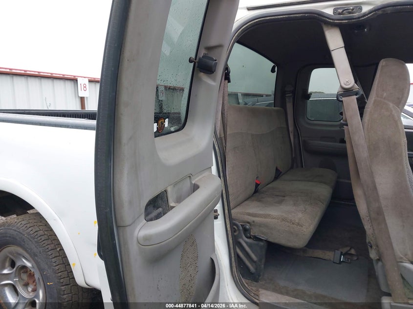 2000 Ford F-150 Lariat/Work Series/Xl/Xlt VIN: 1FTRX18LXYNB77242 Lot: 44877841