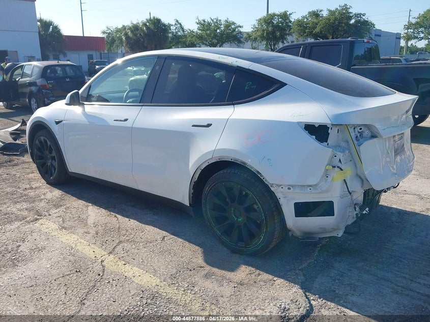 2021 Tesla Model Y Long Range Dual Motor All-Wheel Drive