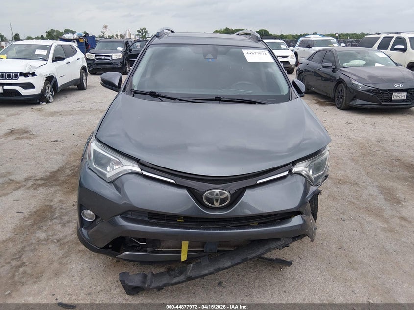 2017 Toyota Rav4 Xle VIN: JTMWFREV4HD096186 Lot: 44877972