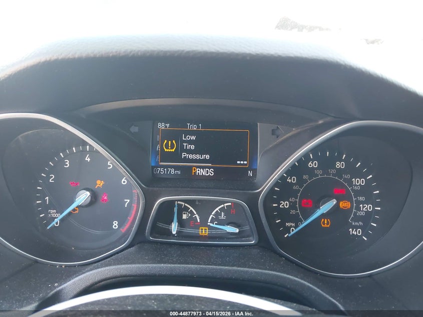 2016 Ford Focus Se VIN: 1FADP3F22GL268263 Lot: 44877973