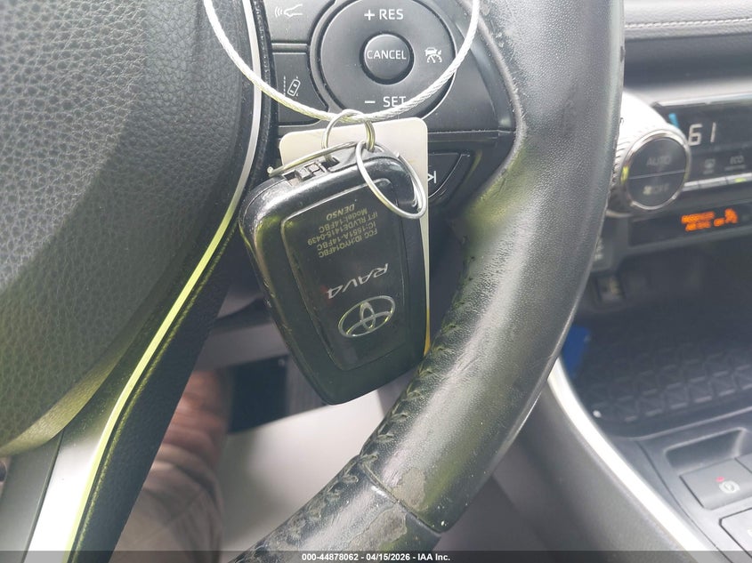 2019 Toyota Rav4 Xle Premium VIN: JTMC1RFV0KD025140 Lot: 44878062