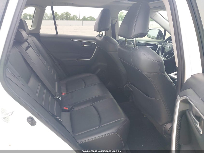 2019 Toyota Rav4 Xle Premium VIN: JTMC1RFV0KD025140 Lot: 44878062