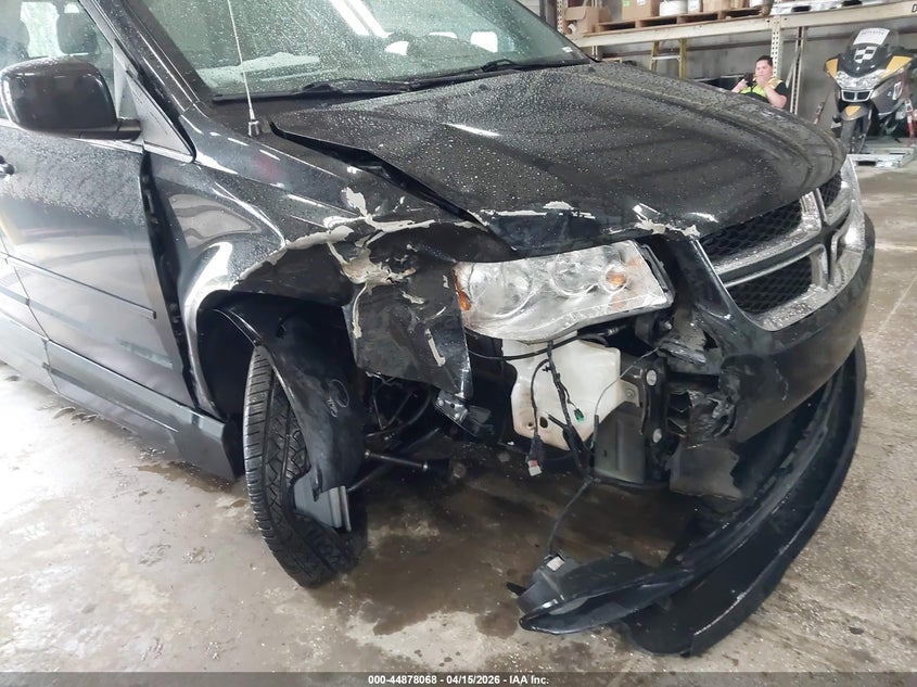 2017 Dodge Grand Caravan Sxt VIN: 2C4RDGCG4HR758826 Lot: 44878068