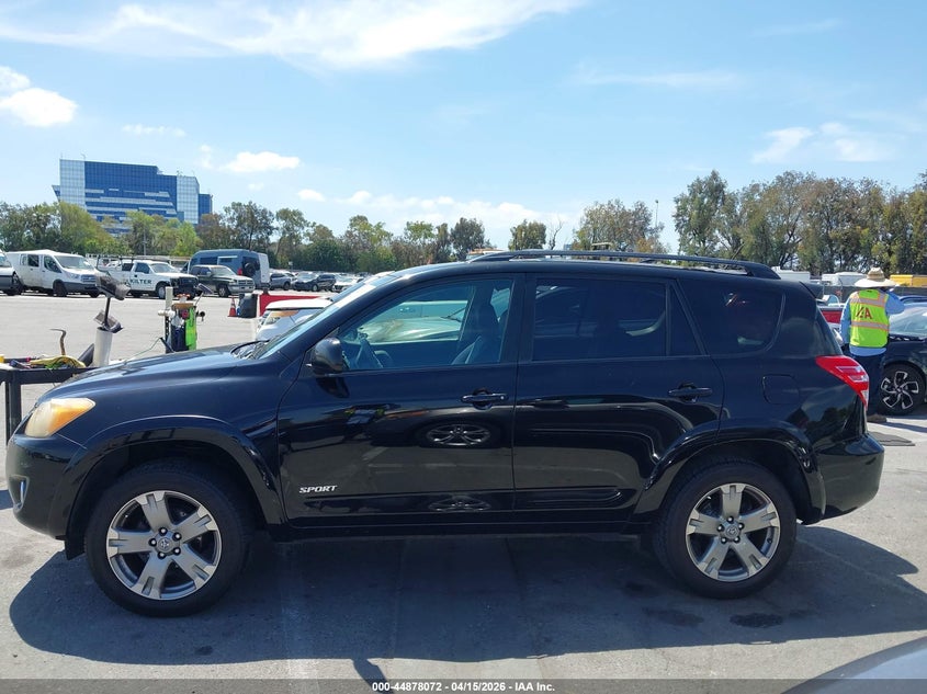 AtlanticExpress - Toyota RAV4