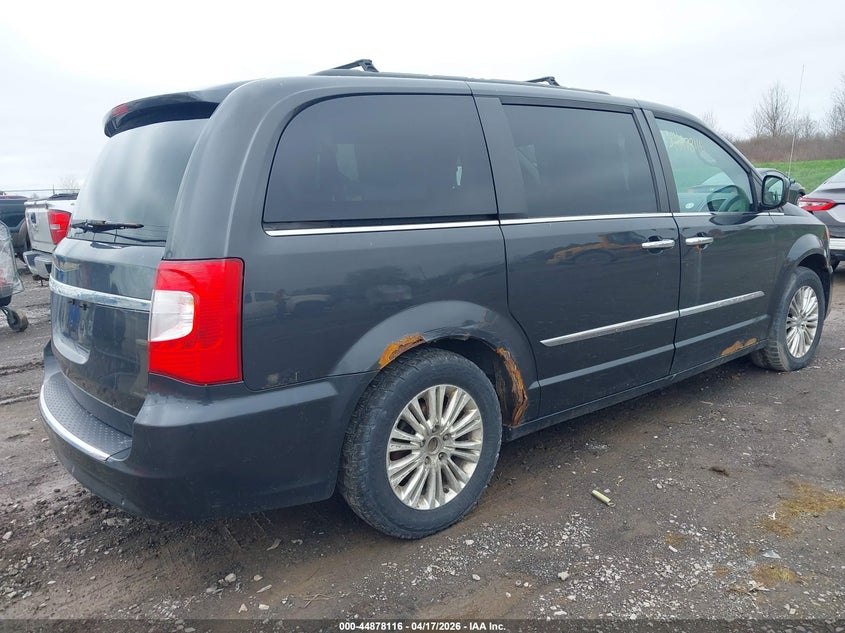Vin: 2a4rr8dg5br759619, lot: 45375447, chrysler town & country touring-l 20114