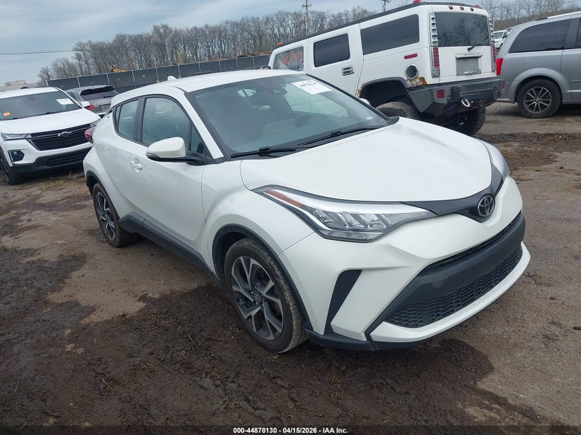 2021 TOYOTA C-HR XLE