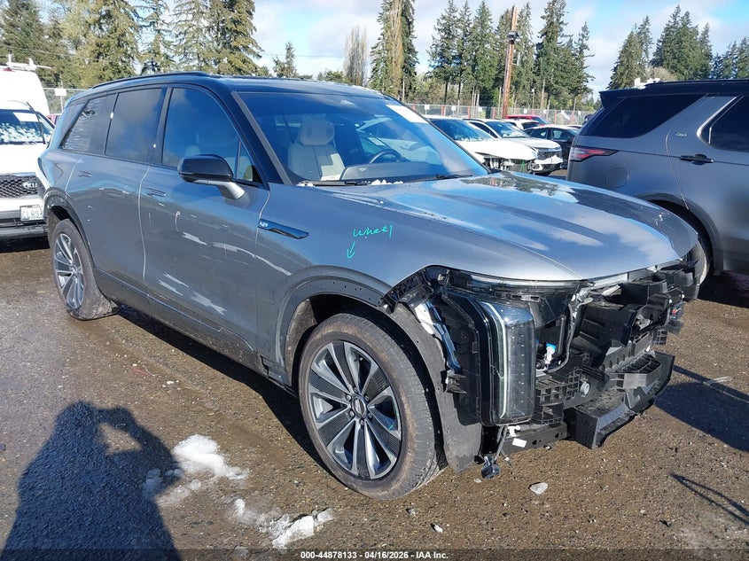 2026 Cadillac Vistiq Sport